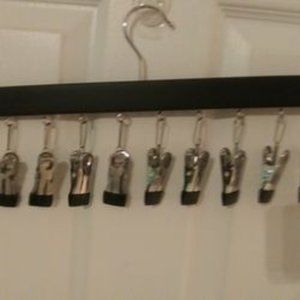 Two New Clothes Hangers (Each With Ten Individual. Pens) original box available